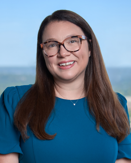 Jenny Holt Teeter headshot